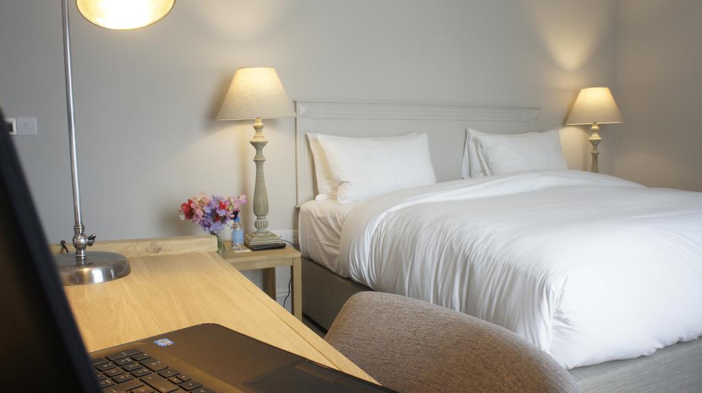 Abergavenny Hotel Habitación foto